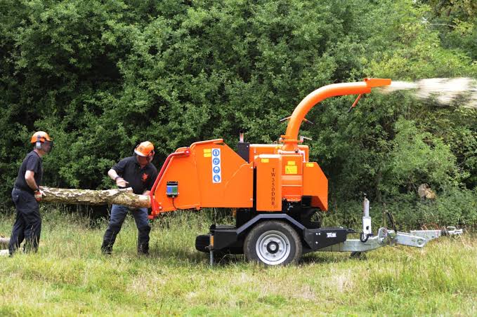 Industrial Wood Chipper